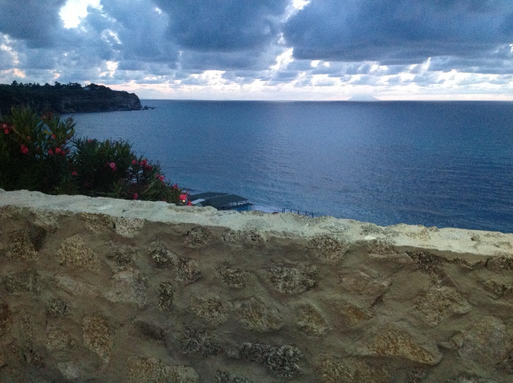 Hotel Valemare Tropea Exterior photo